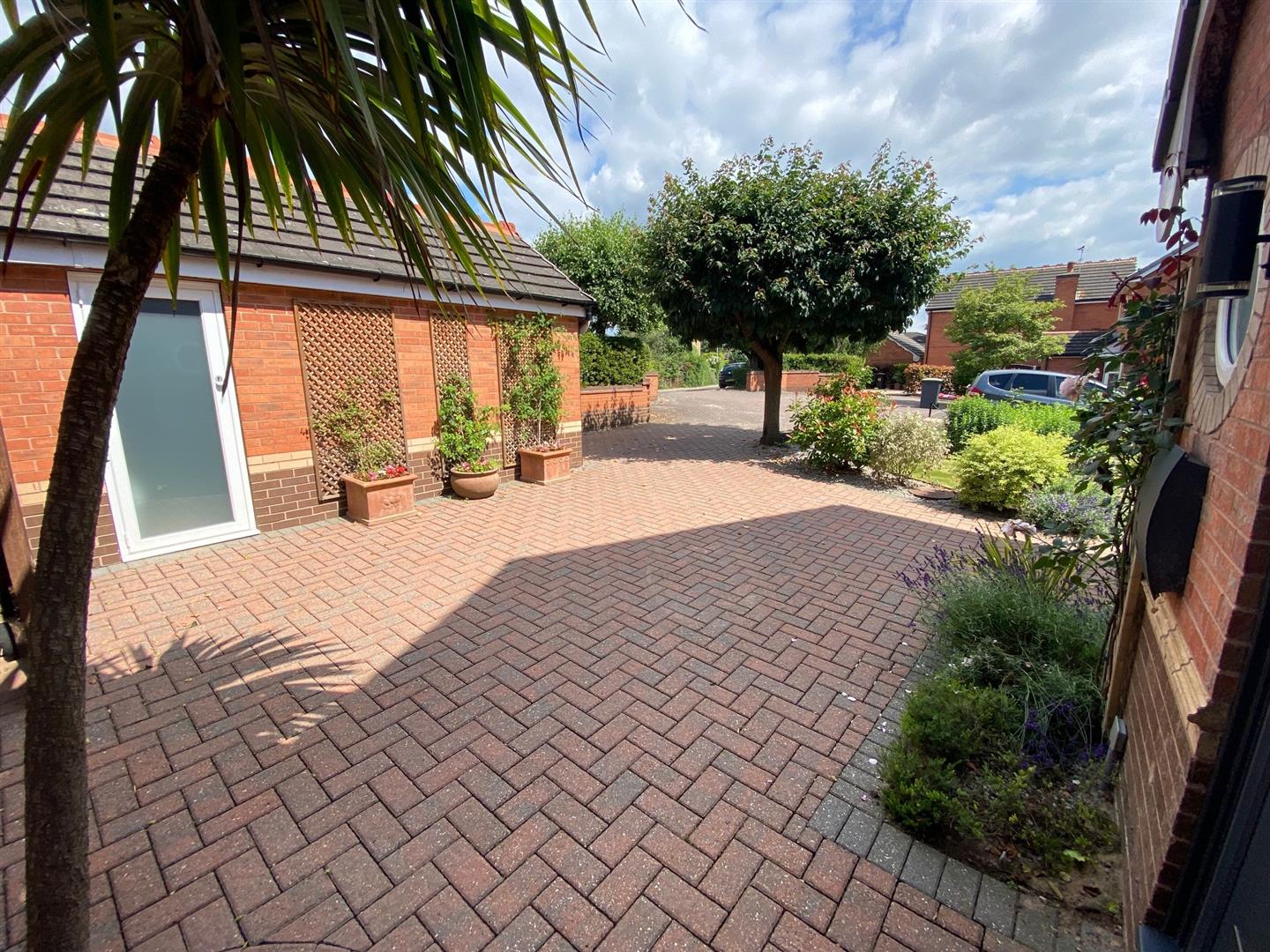 Banks Road, Toton, Nottingham Robert Ellis Estate Agents